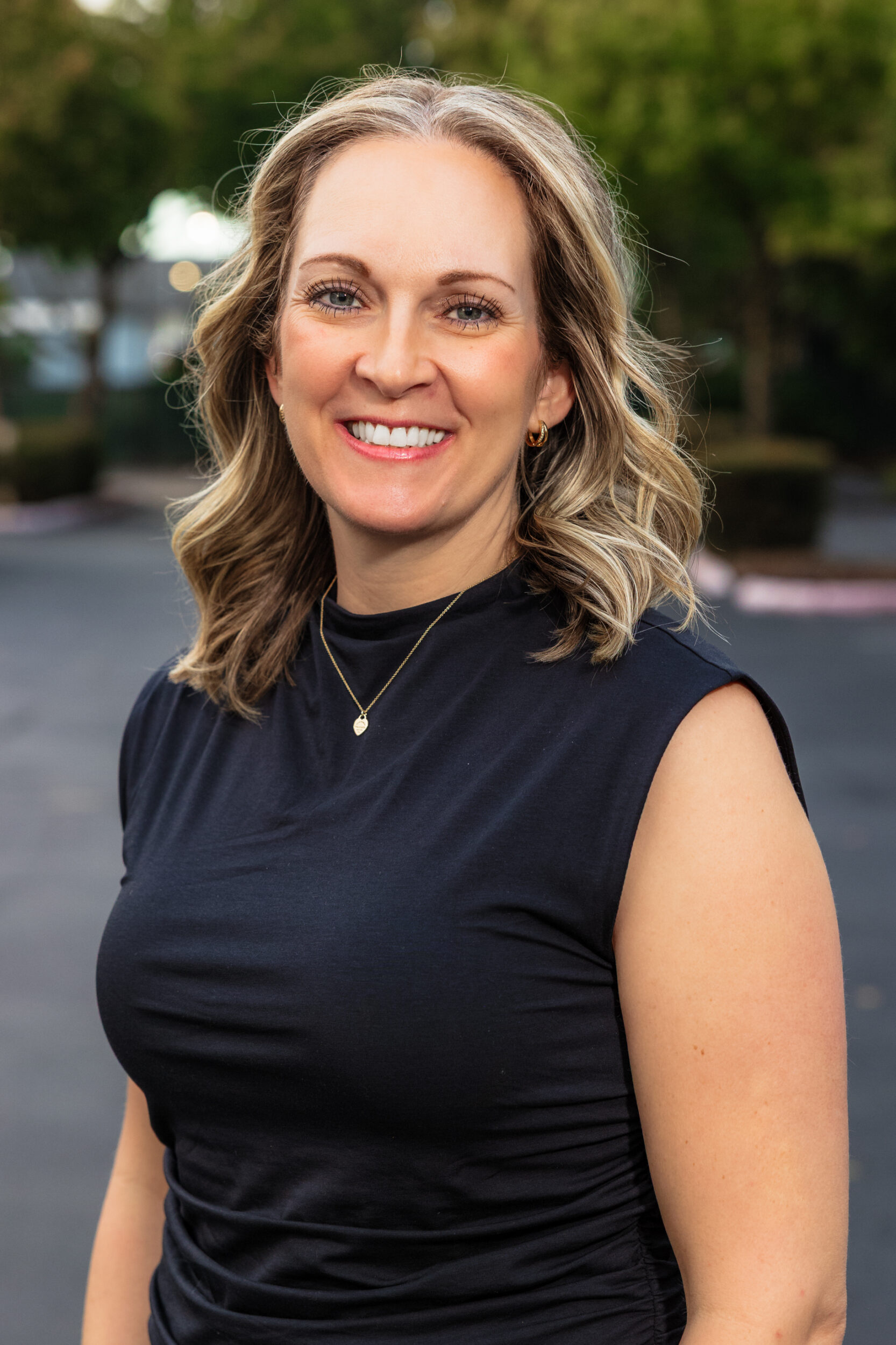 Elite Foot and Ankle Headshots 10 1 25 Tom Cook Photo 74Karie